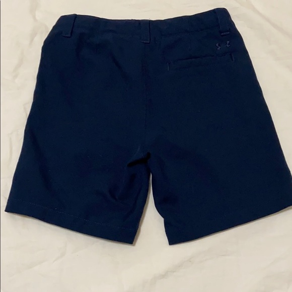 Under Armour boy casual shorts size 4t - Picture 3 of 6